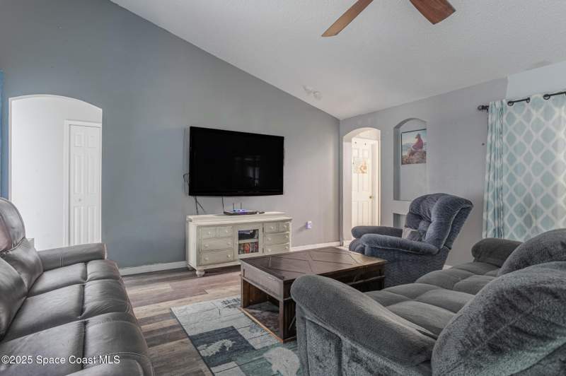 4 bedroom Single Family Residence at 2648 Feise Ave Avenue, Port Malabar Unit 25, Palm Bay — photo 4
