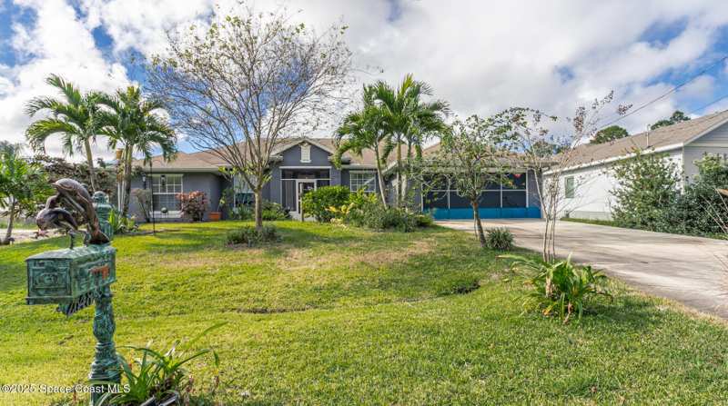 4 bedroom Single Family Residence at 2648 Feise Ave Avenue, Port Malabar Unit 25, Palm Bay — photo 1