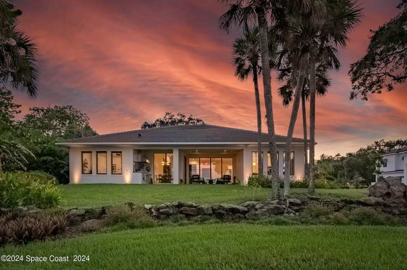 4 bedroom Single Family Residence at 11 Bayshore Court, Coquina Bay, Rockledge — photo 1