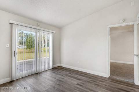 1026 Camden Avenue, Palm Bay FL - photo 9 of 27