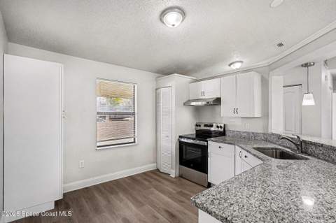 1026 Camden Avenue, Palm Bay FL - photo 12 of 27