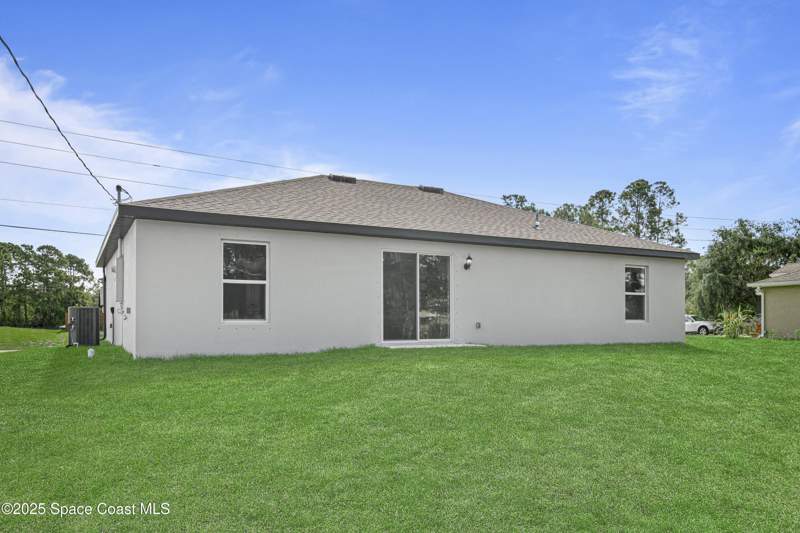 3 bedroom Single Family Residence at 526 Black Horse Street, Port Malabar Unit 10, Palm Bay — photo 3