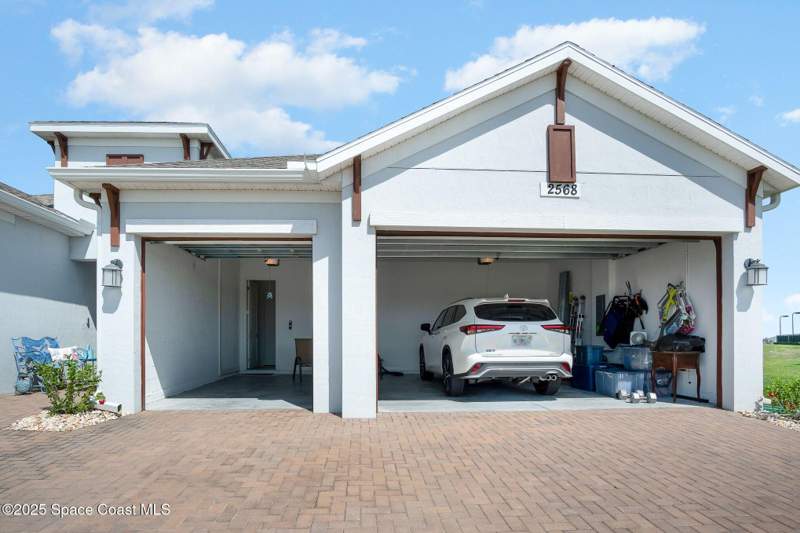 4 bedroom Single Family Residence at 2568 Millennium Circle, Bridgewater at Viera, Melbourne — photo 2