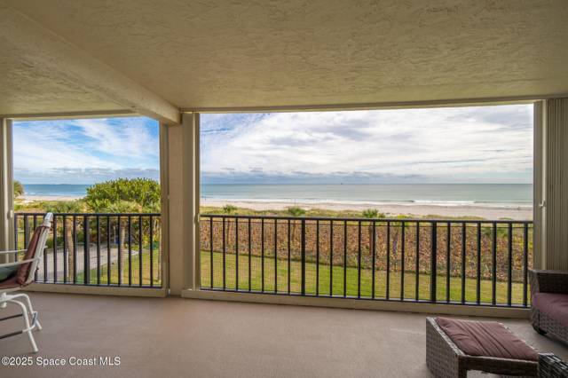 Las Palmas Apartments Condo