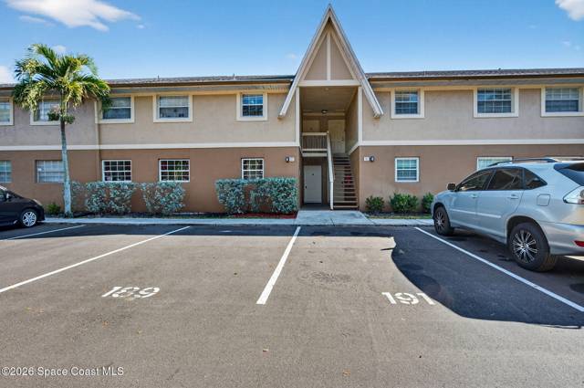 English Park Condo