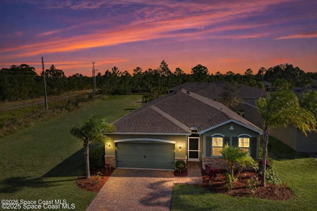 Fairway Crossings Townhomes At Bayside Lakes