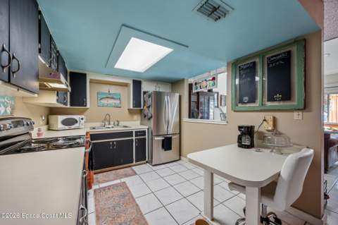 8200 Canaveral Boulevard #E, Cape Canaveral FL - photo 7 of 18