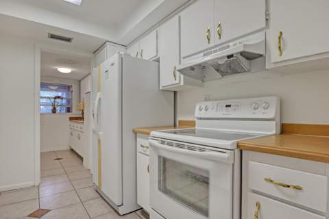 2574 Demaret Drive #313b, Titusville FL - photo 13 of 34