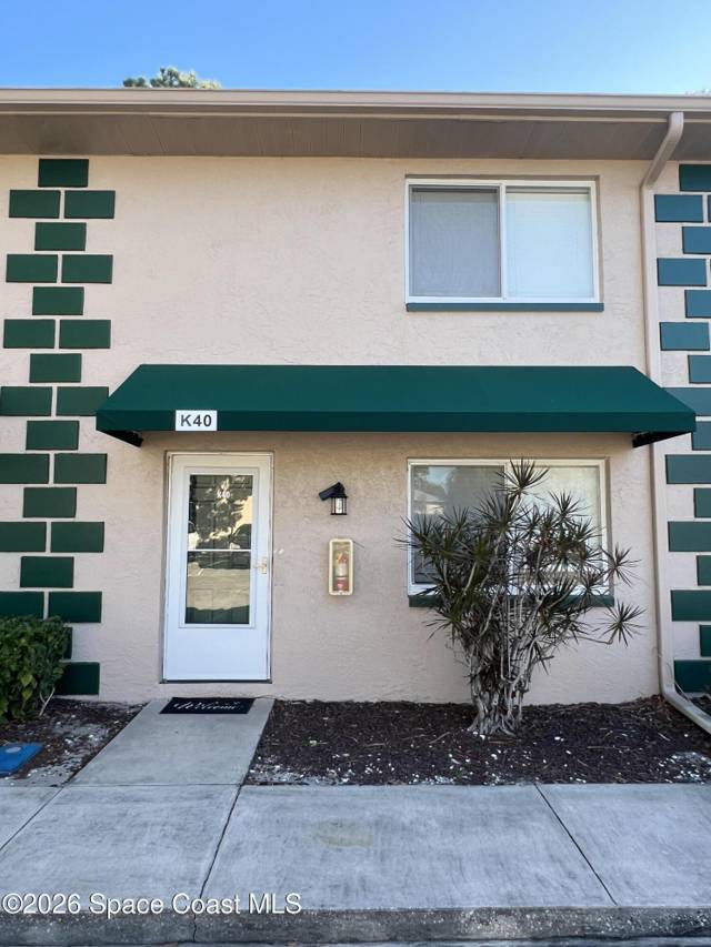 Parkway Villas Condo
