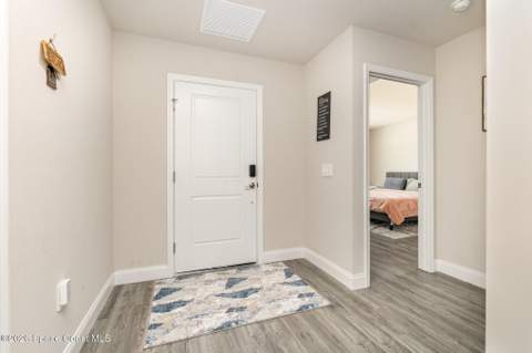 866 Carnival Road Se Road, Palm Bay FL - photo 6 of 28