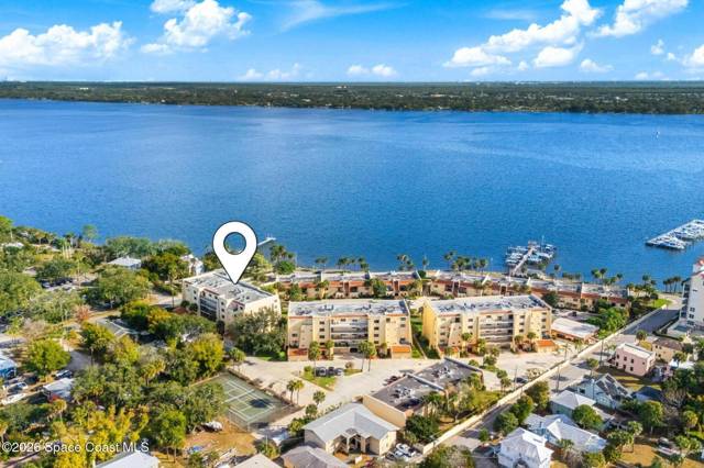 115 River Drive Condo