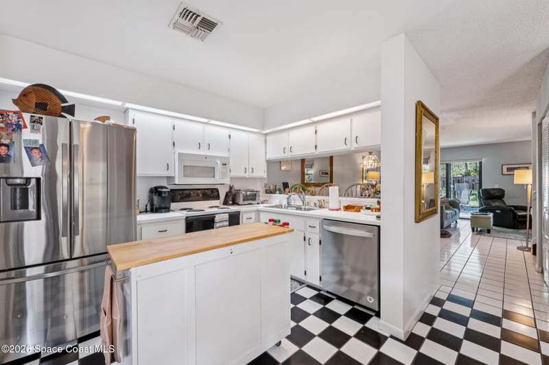 3 bedroom Townhouse at 3211 River Villa Way, Beach Woods Stage 6, Melbourne Beach — photo 5