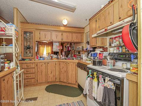 37 Sapphire Street, Melbourne FL - photo 14 of 38