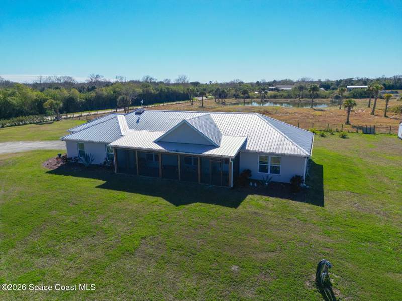 4 bedroom Single Family Residence at 3440 Hammock Road, Mims, Mims — photo 3