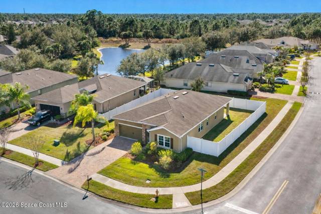 Fairway Crossings Townhomes At Bayside Lakes