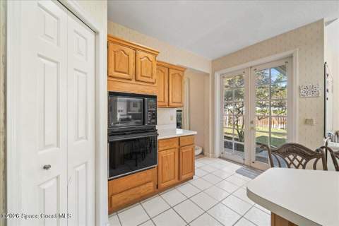 594 Hummingbird Drive, Indialantic FL - photo 7 of 58