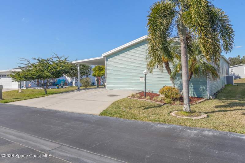 3 bedroom Manufactured Home at 427 Horseshoe Bend Circle #151, Northwest Lakes Condo Ph V, Cocoa — photo 5