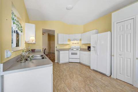 1180 Goldenrod Circle, Palm Bay FL - photo 19 of 30