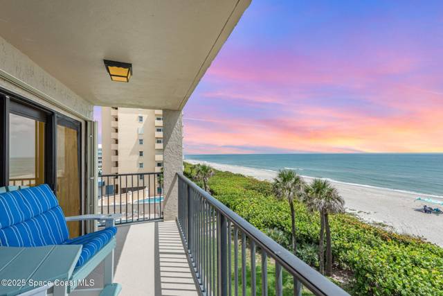 The Commodore Club Condo
