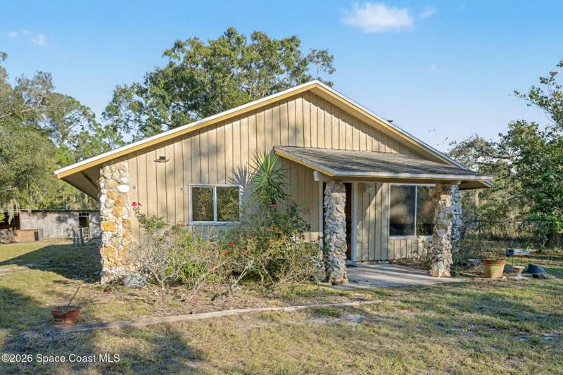 3 bedroom Single Family Residence at 5195 Blounts Ridge Road, Indian River Park, Mims — photo 3