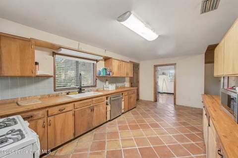 5195 Blounts Ridge Road, Mims FL - photo 13 of 28