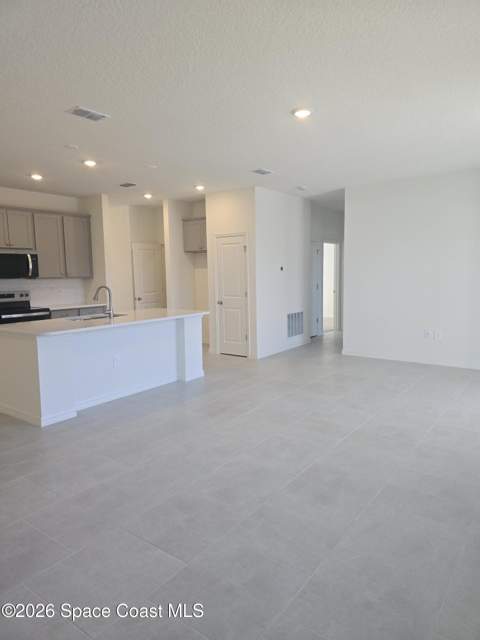 1427 Higbee Street, Palm Bay FL - photo 6 of 14