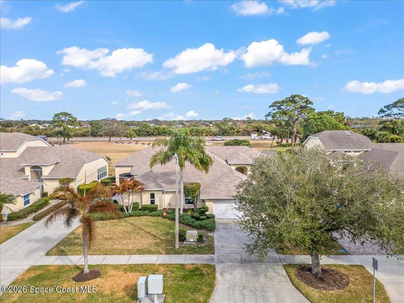 2 bedroom Single Family Residence at 1957 Golf Vista Boulevard, Viera N Pud Tract C-A1 and 2 Phases 1 and 2, Rockledge — photo 2