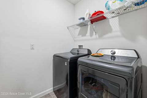 349 Guinevere Drive, Palm Bay FL - photo 17 of 33