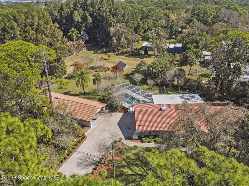 3 bedroom Single Family Residence at 620 W Pine Road, Melbourne Village 3rd Sec, Melbourne — photo 4