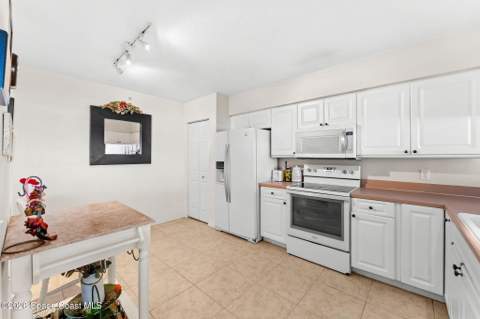 1811 Highway A1a Highway #2303, Indian Harbour Beach FL - photo 15 of 34