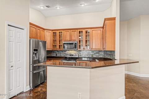 150 Roosevelt Avenue #B, Satellite Beach FL - photo 10 of 39