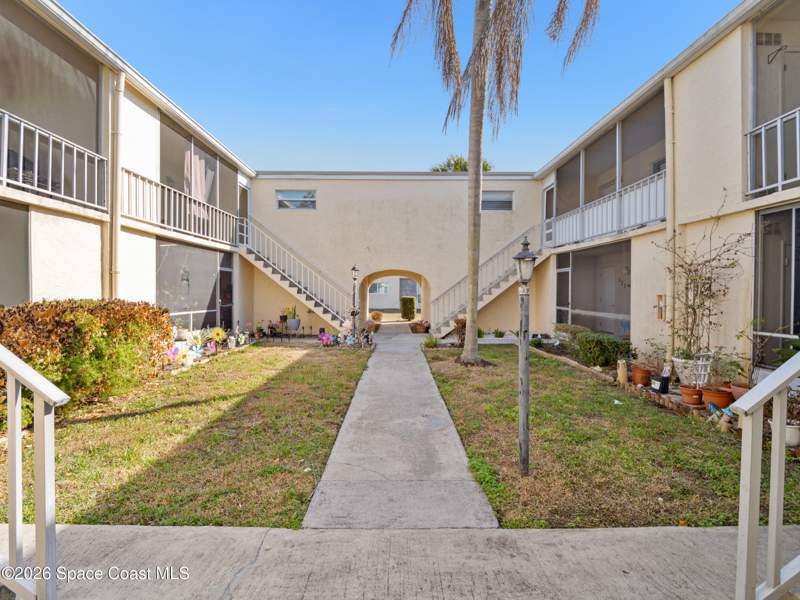 2 bedroom Condominium at 3135 Shady Dell Lane #119, Shady Dell II Condo, Melbourne — photo 3