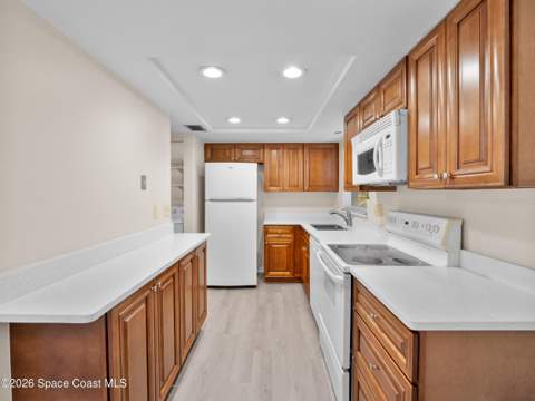 3135 Shady Dell Lane #119, Melbourne FL - photo 15 of 33