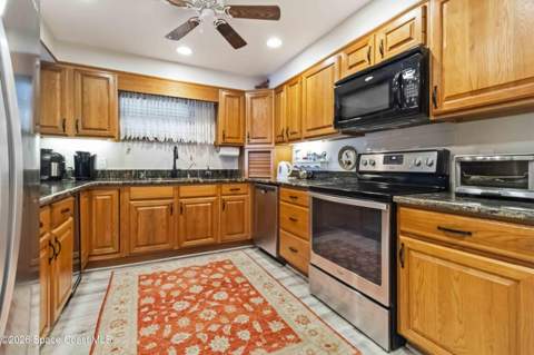 905 N Harbor City Boulevard #204, Melbourne FL - photo 14 of 52