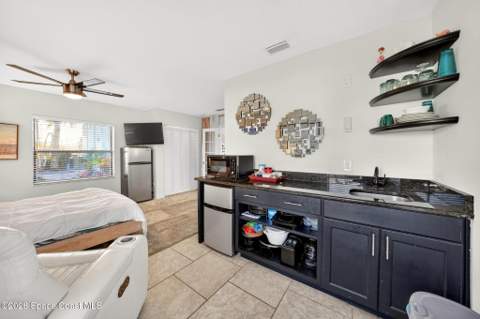 526 Jefferson Avenue, Cape Canaveral FL - photo 22 of 51