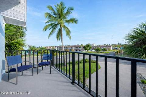 526 Jefferson Avenue, Cape Canaveral FL - photo 10 of 51