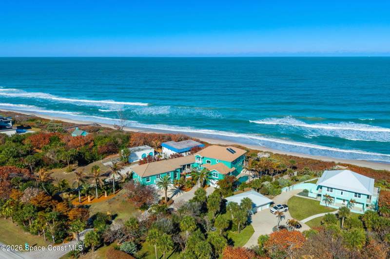 5 bedroom Single Family Residence at 8985 Highway A1a, Melbourne Beach, Melbourne Beach — photo 5