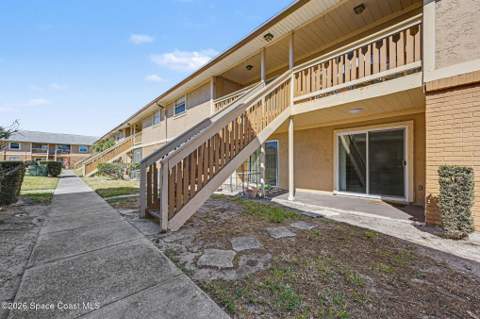 101 Bristol Lane #101, Melbourne FL - photo 11 of 13