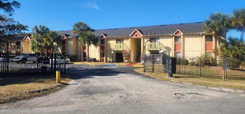 2 bedroom Condominium at 2101 Forest Knoll Drive #01-205, The Palms Condominium, Palm Bay — photo 1