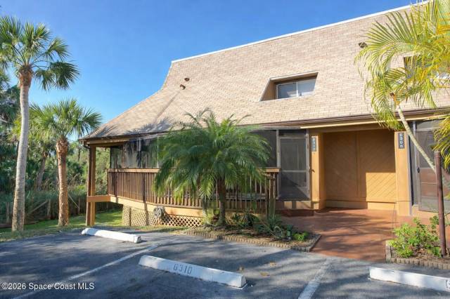 Treetop Village Condo