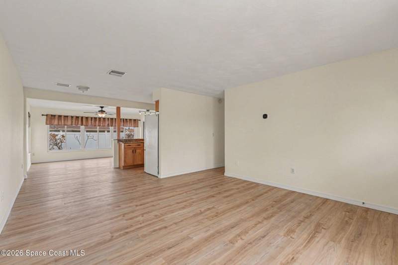 3 bedroom Single Family Residence at 1714 Hudson Circle, Melbourne, Melbourne — photo 3