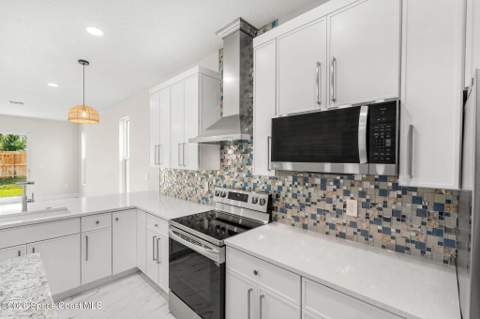 115 Jefferson Avenue, Cape Canaveral FL - photo 7 of 52
