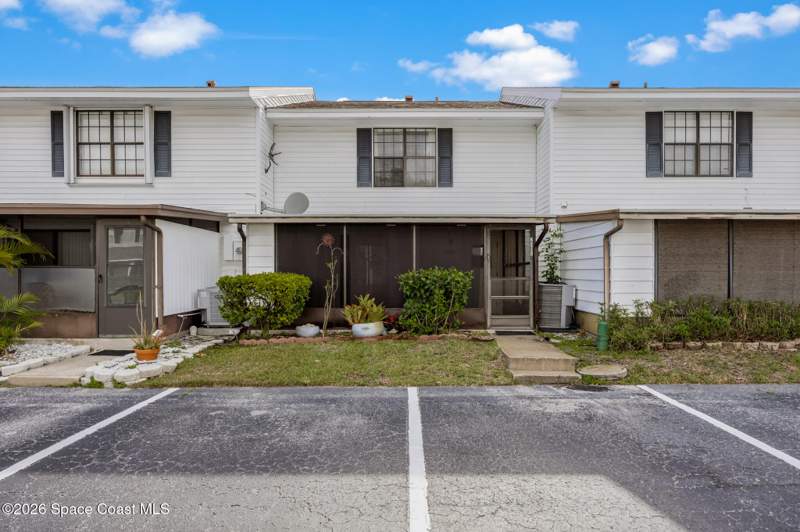3 bedroom Townhouse at 2016 Manor Drive, Windsor Park Townhomes, Palm Bay — photo 3