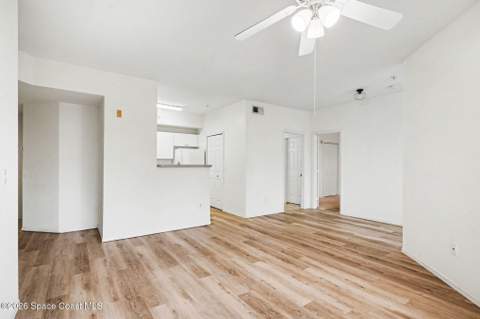 1757 Sophias Drive #302, Melbourne FL - photo 8 of 23