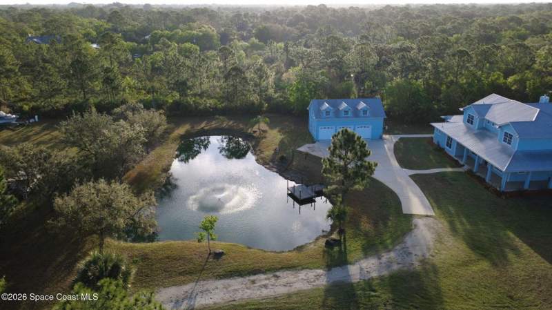 5 bedroom Single Family Residence at 2205 Arnold Lane, Malabar, Malabar — photo 2