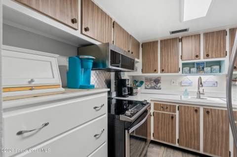 4800 Ocean Beach Boulevard #228, Cocoa Beach FL - photo 6 of 33
