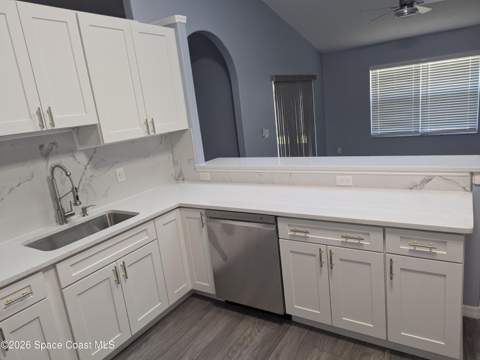 1330 Castel Place, Palm Bay FL - photo 8 of 40
