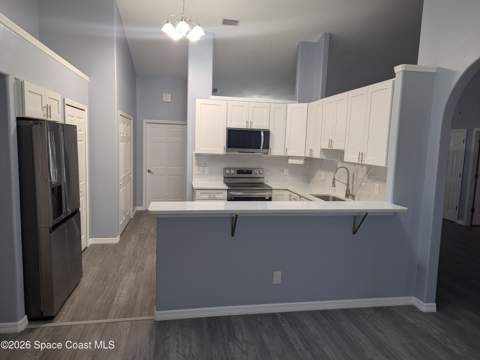 1330 Castel Place, Palm Bay FL - photo 6 of 40