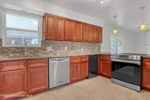 1074 Castile Road, Palm Bay FL - photo 18 of 36