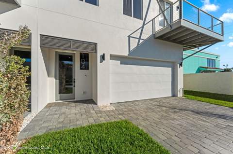 104 4th Avenue, Indialantic FL - photo 10 of 53